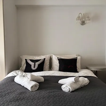 Arthome Acropolis Spot * Athens